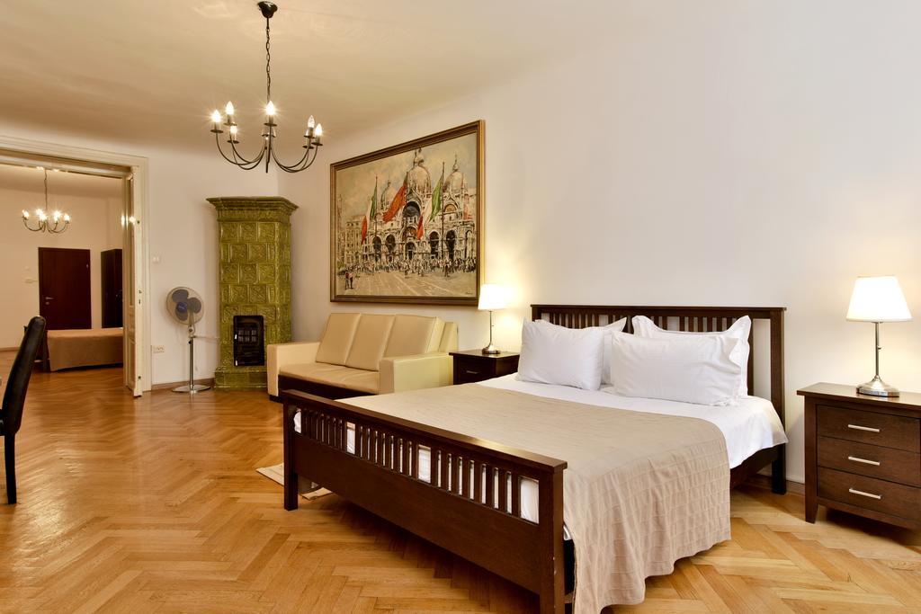 Da Vinci Hotel บราชอฟ ภายนอก รูปภาพ